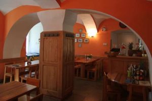 Restaurace